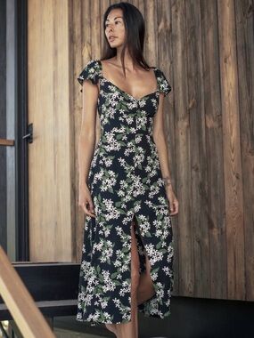 Reformation Black Floral Midi Dress Ruffle Strap Sweetheart Size 6